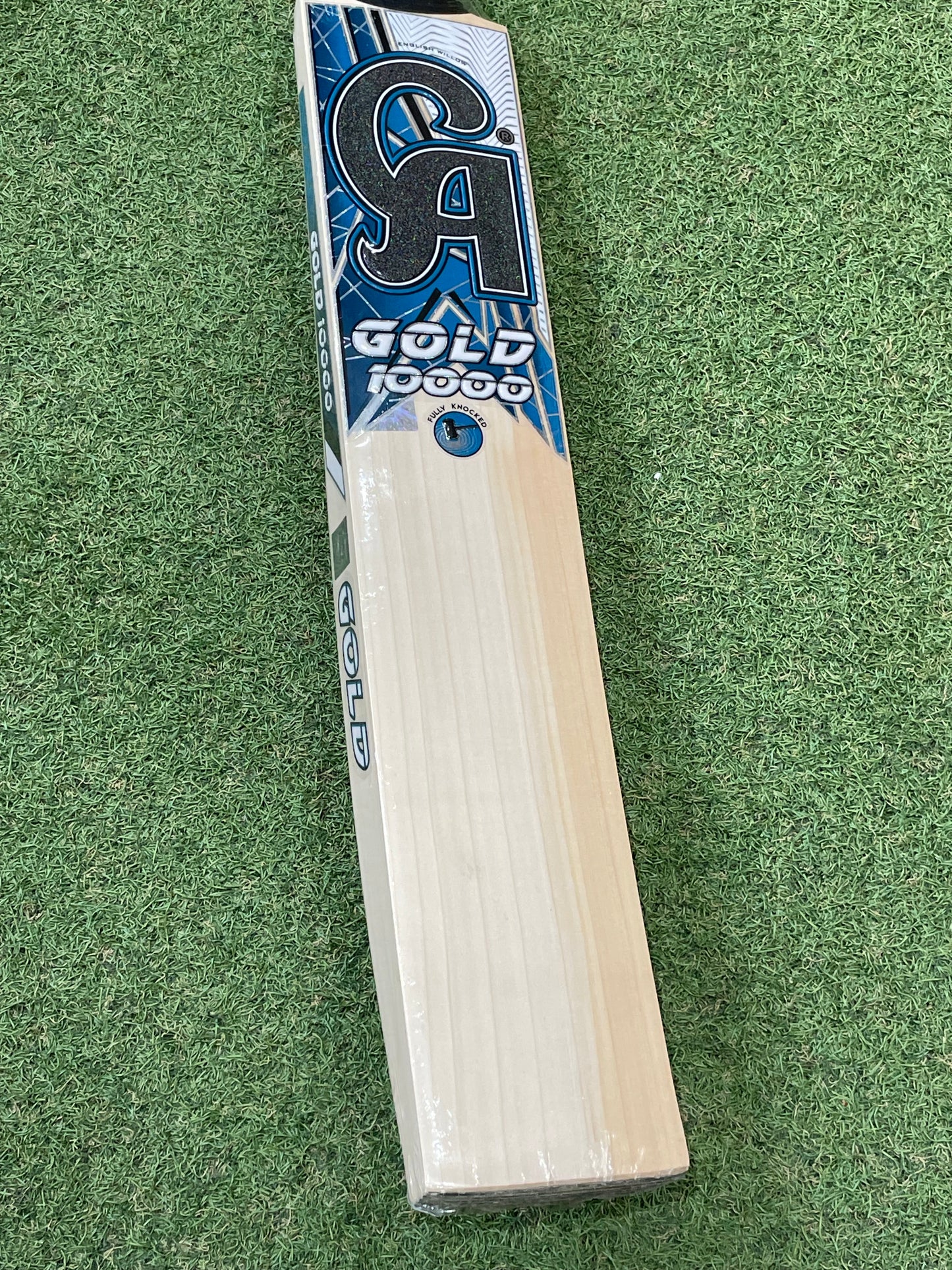 CA Gold 10000 Short Blade Long Handle Cricket Bat (2lb 11oz)