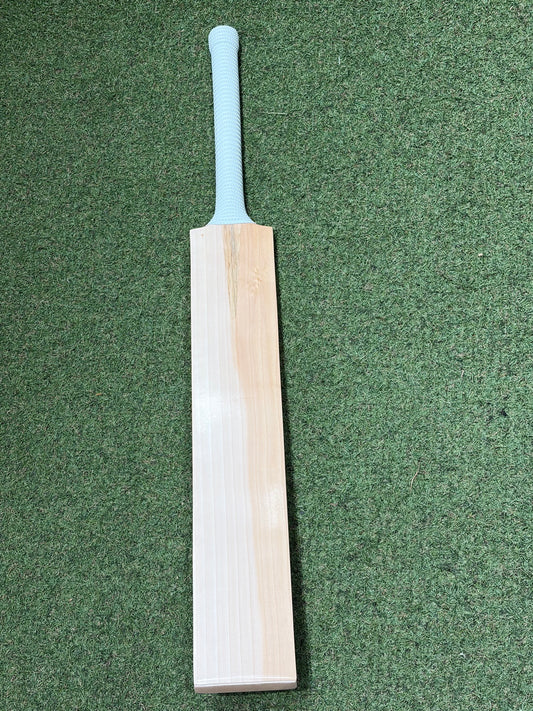 CP Plain Cricket Bat (2lb 9oz)
