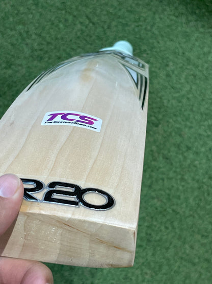 CA JR20 Cricket Bat (2lb 11oz)