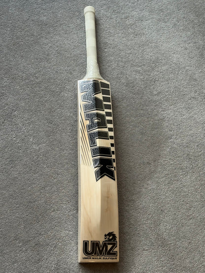 MB Malik Black Dragon Players Cricket Bat (2lb 10oz)