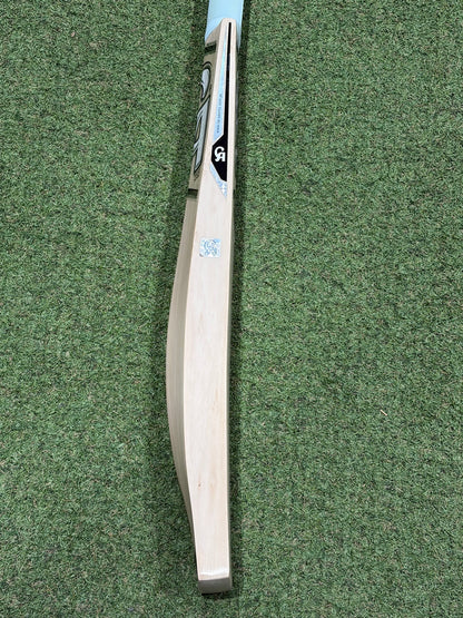 CA JR20 Butterfly Cricket Bat (2lb 9oz)
