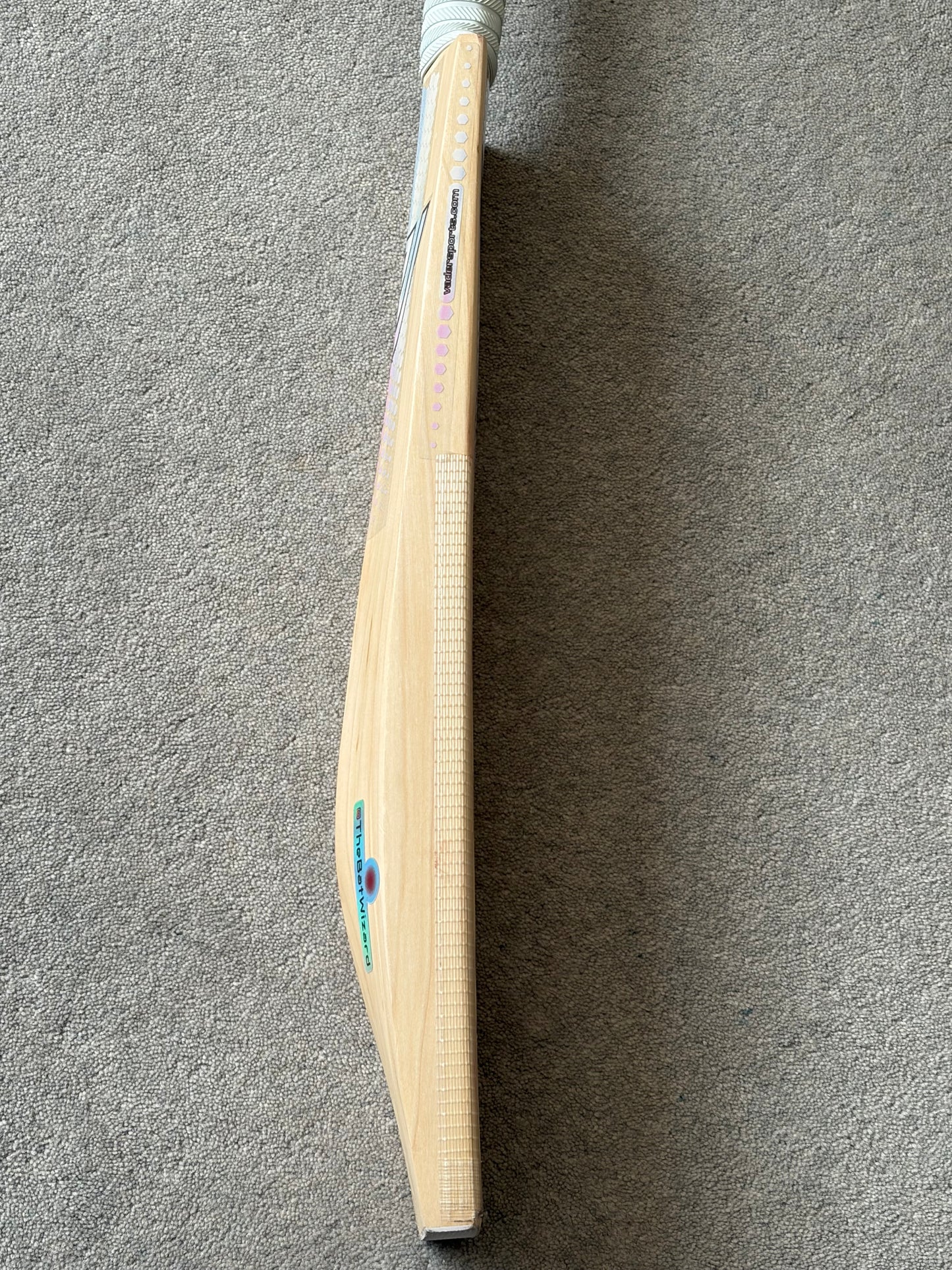 Used Vader Sports Custom Edition Cricket Bat (2lb 11oz)