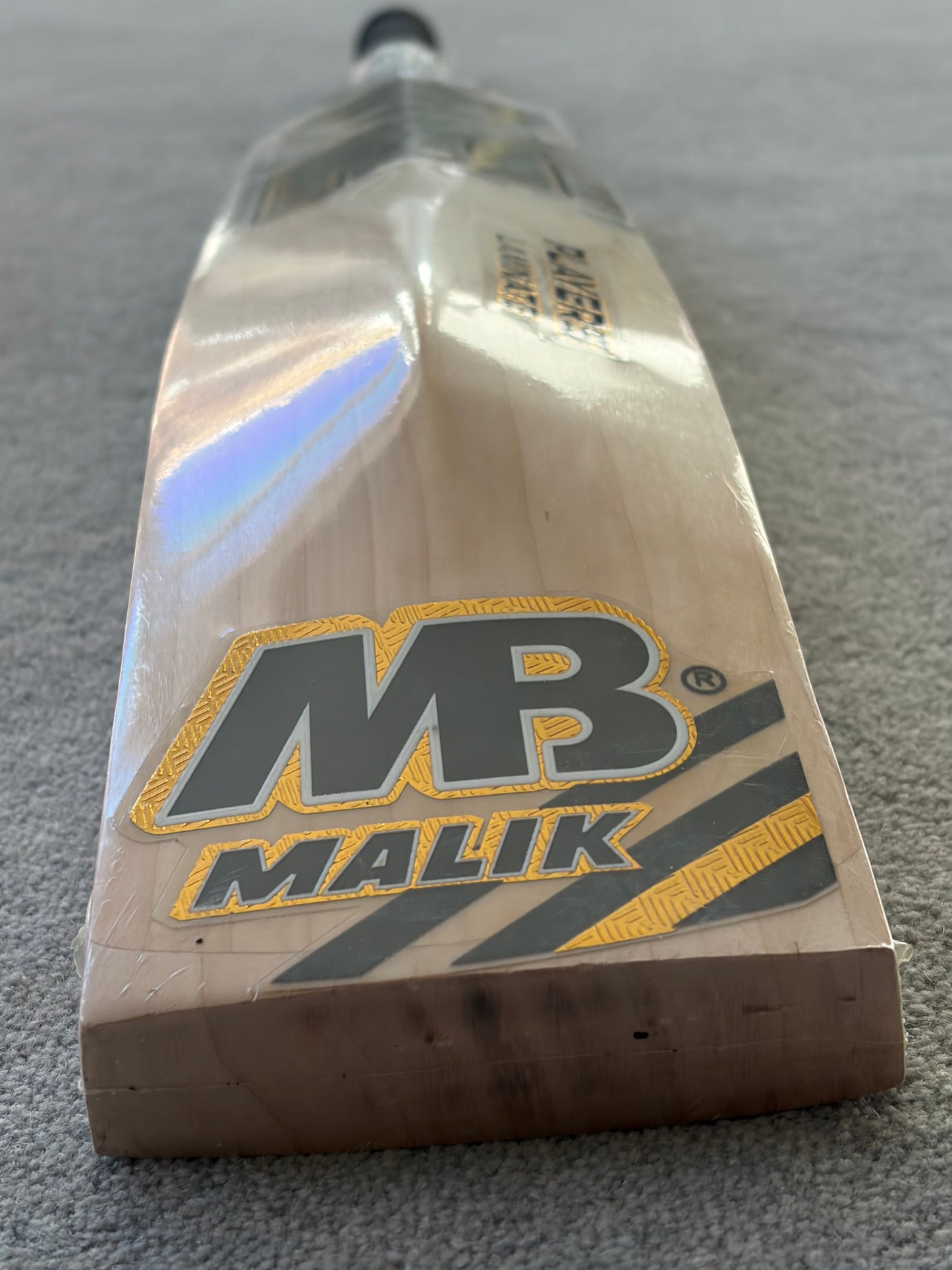 MB Malik UMZ Players Laminate (Double Wood) Cricket Bat (2lb 9oz)