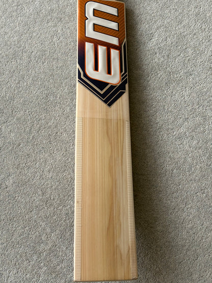 EM Domestic Player Cricket Bat (2lb 10oz)