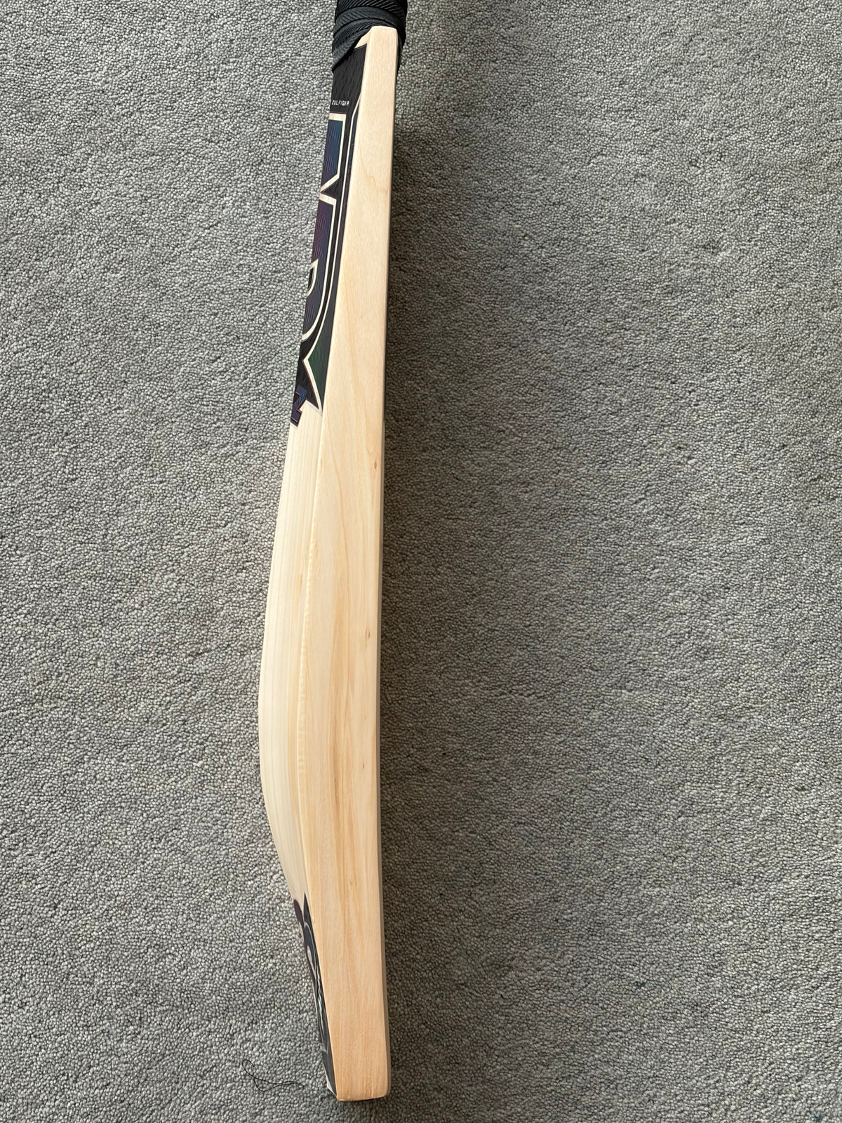 MB Malik UMZ Players Cricket Bat (2lb 10oz)