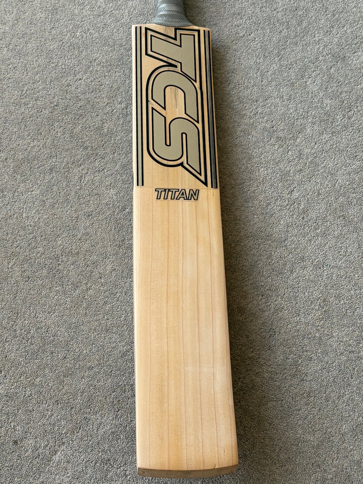 TCS Titan Cricket Bat (2lb 8oz)