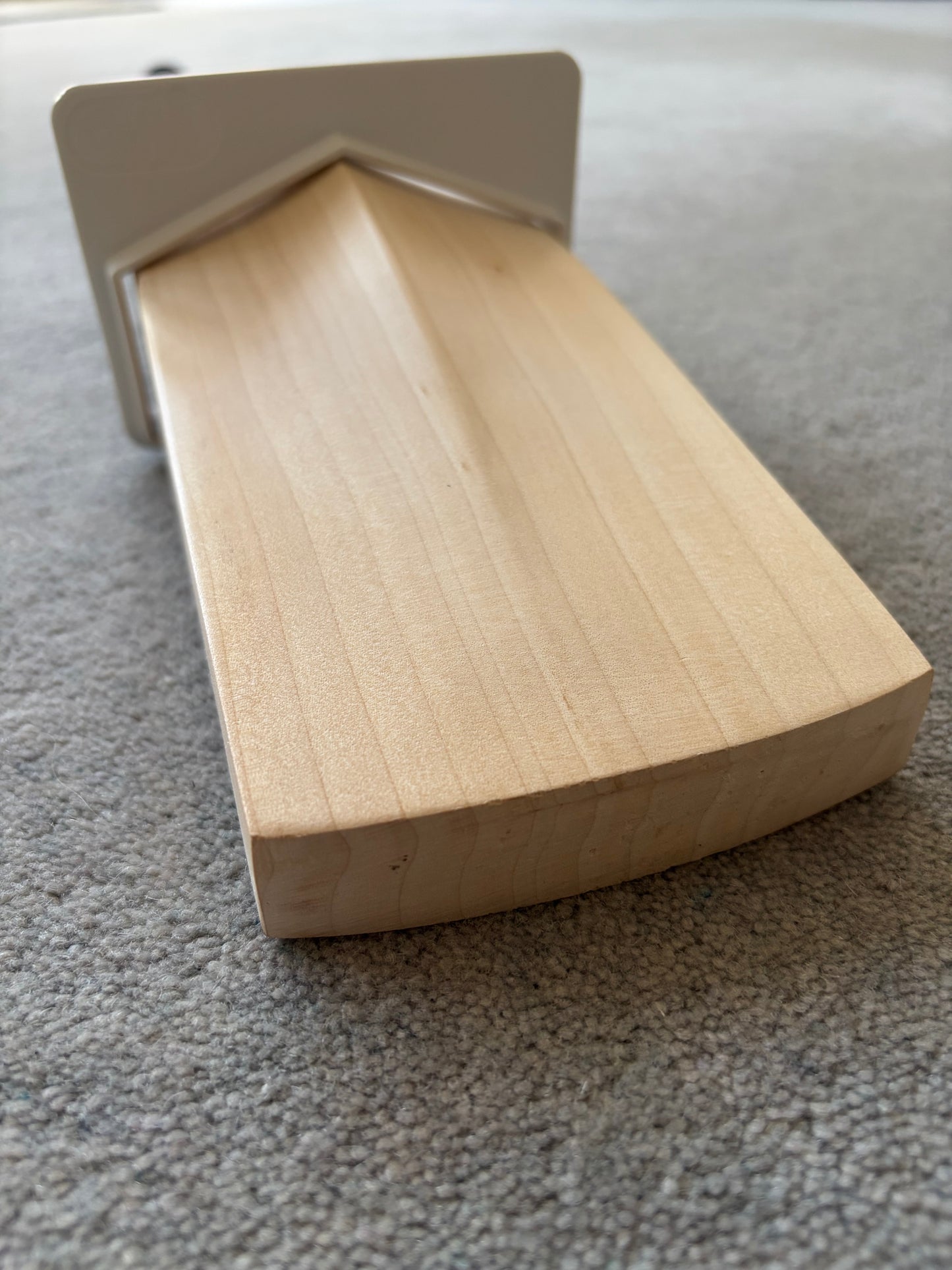 Plain Players UK Made Cricket Bat (2lb 8oz)