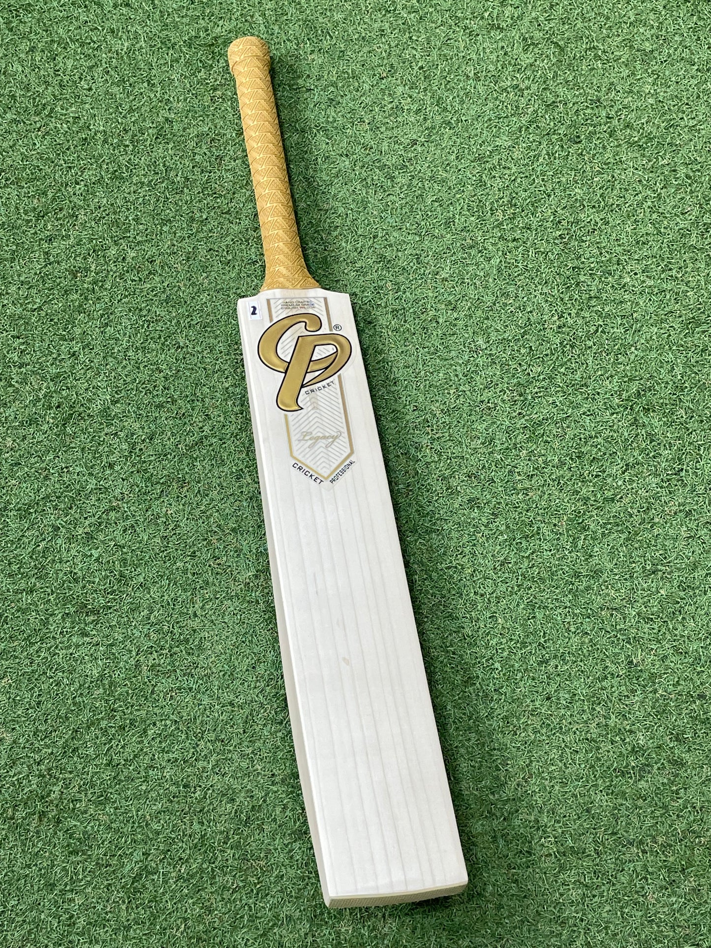 CP Legacy Cricket Bat (2lb 10oz)