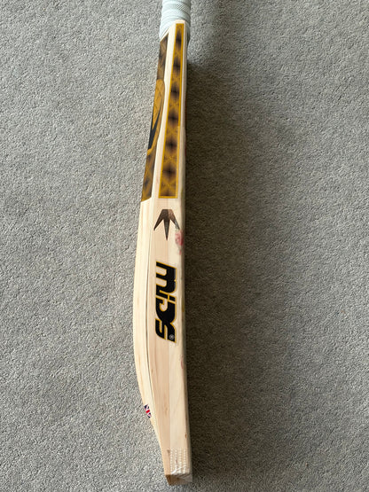 Used Mids Players Laminate Cricket Bat (2lb 10oz)