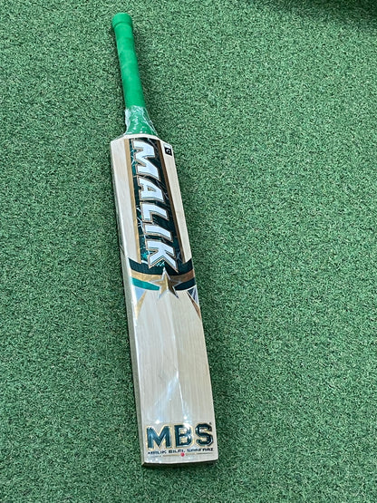 MB Malik MBS Players Edition Cricket Bat (2lb 9oz)