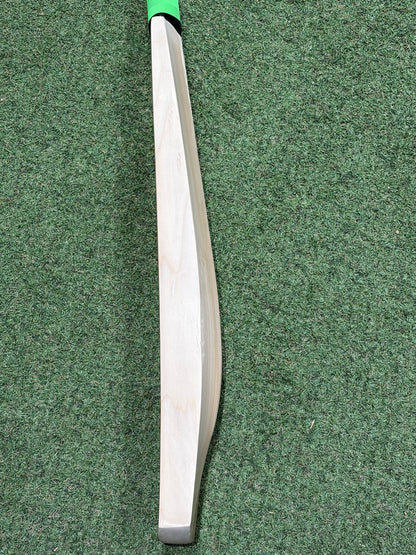 CA Plain Cricket Bat (2lb 7oz)