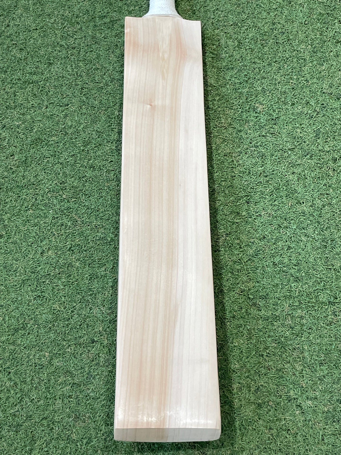 MIDS Plain Cricket Bat (2lb 7oz)