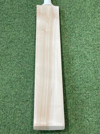 MIDS Plain Cricket Bat (2lb 7oz)