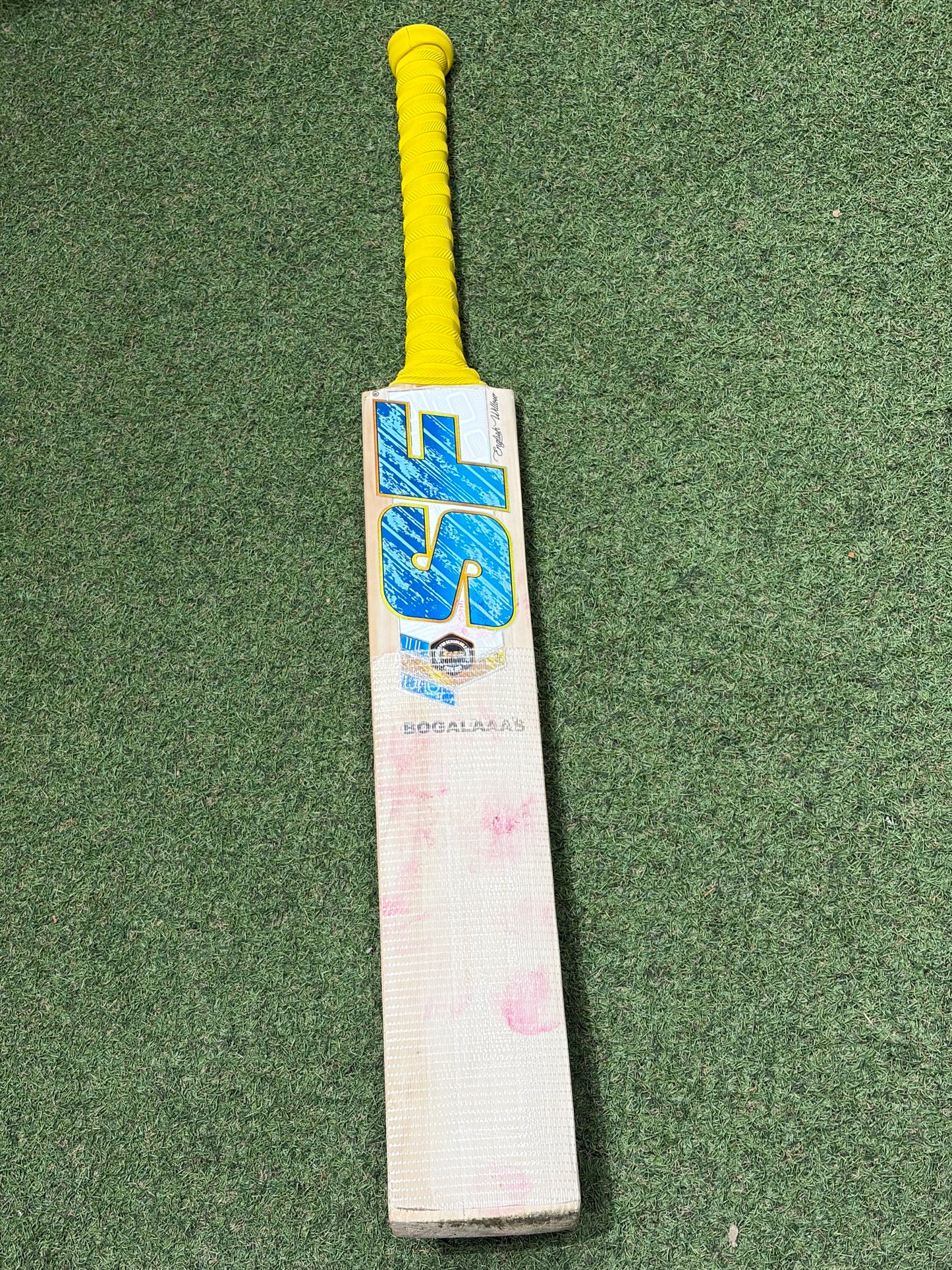 Used SF Custom Players Cricket Bat (2lb 10oz)