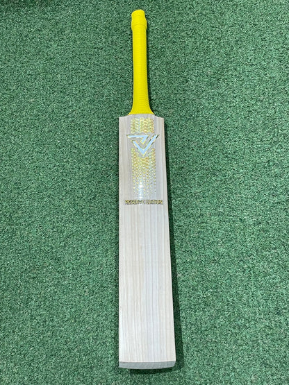 Vader Sports Reserve Edition Cricket Bat (2lb 9oz)