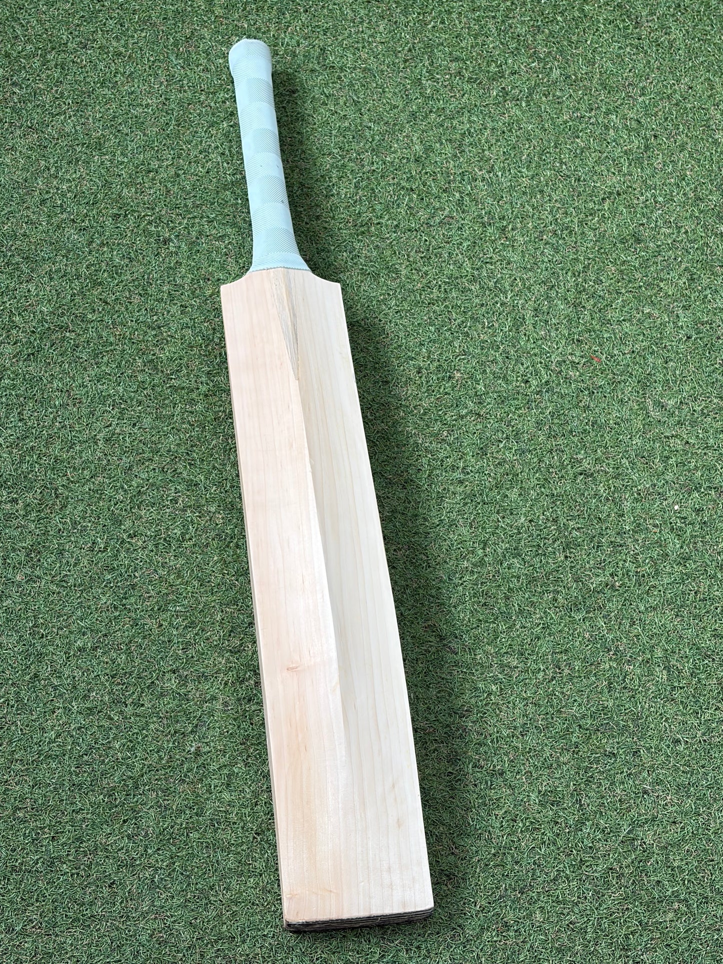 CA Plain Cricket Bat (2lb 7oz)