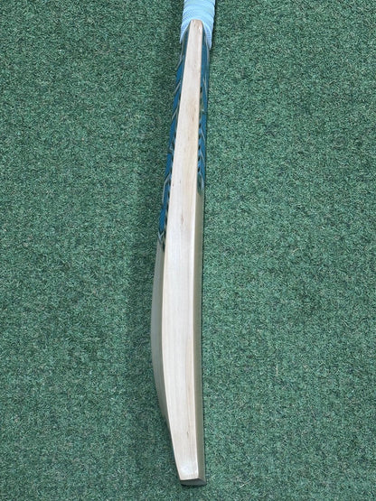 MB Malik UMZ Blue Custom Cricket Bat (2lb 9oz)