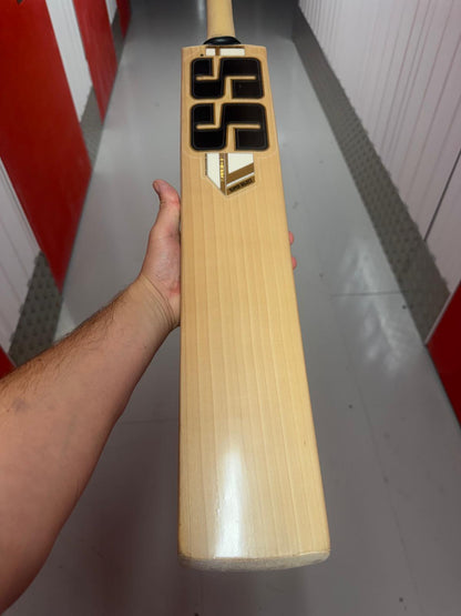 SS Select Cricket Bat (2lb 10oz)
