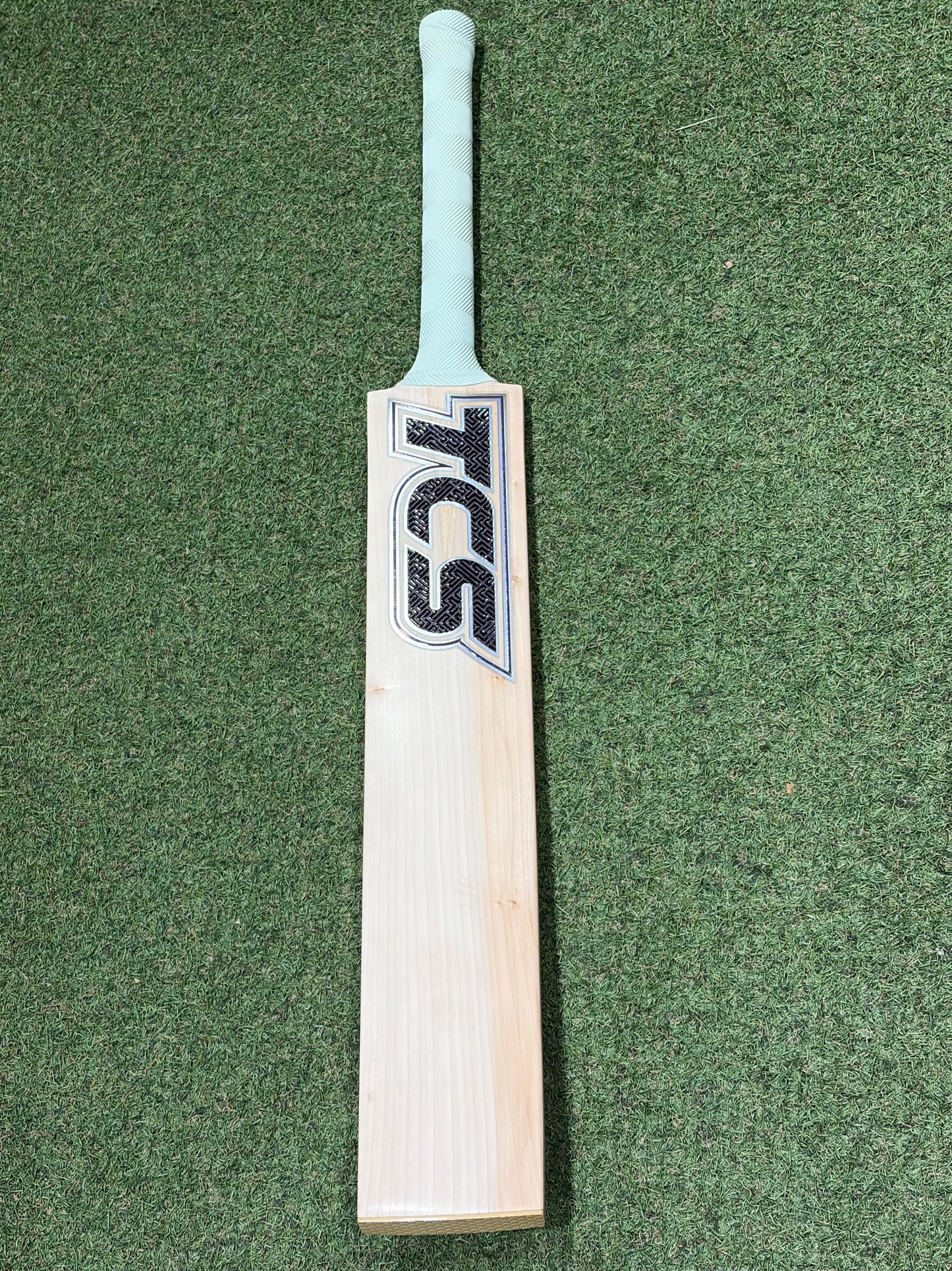 TCS Elite Harrow Size Junior Cricket Bat (2lb 5oz)