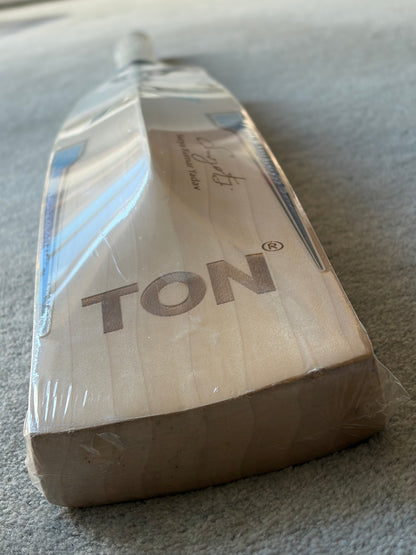 SS Ton Sky Flicker Cricket Bat (2lb 10oz)