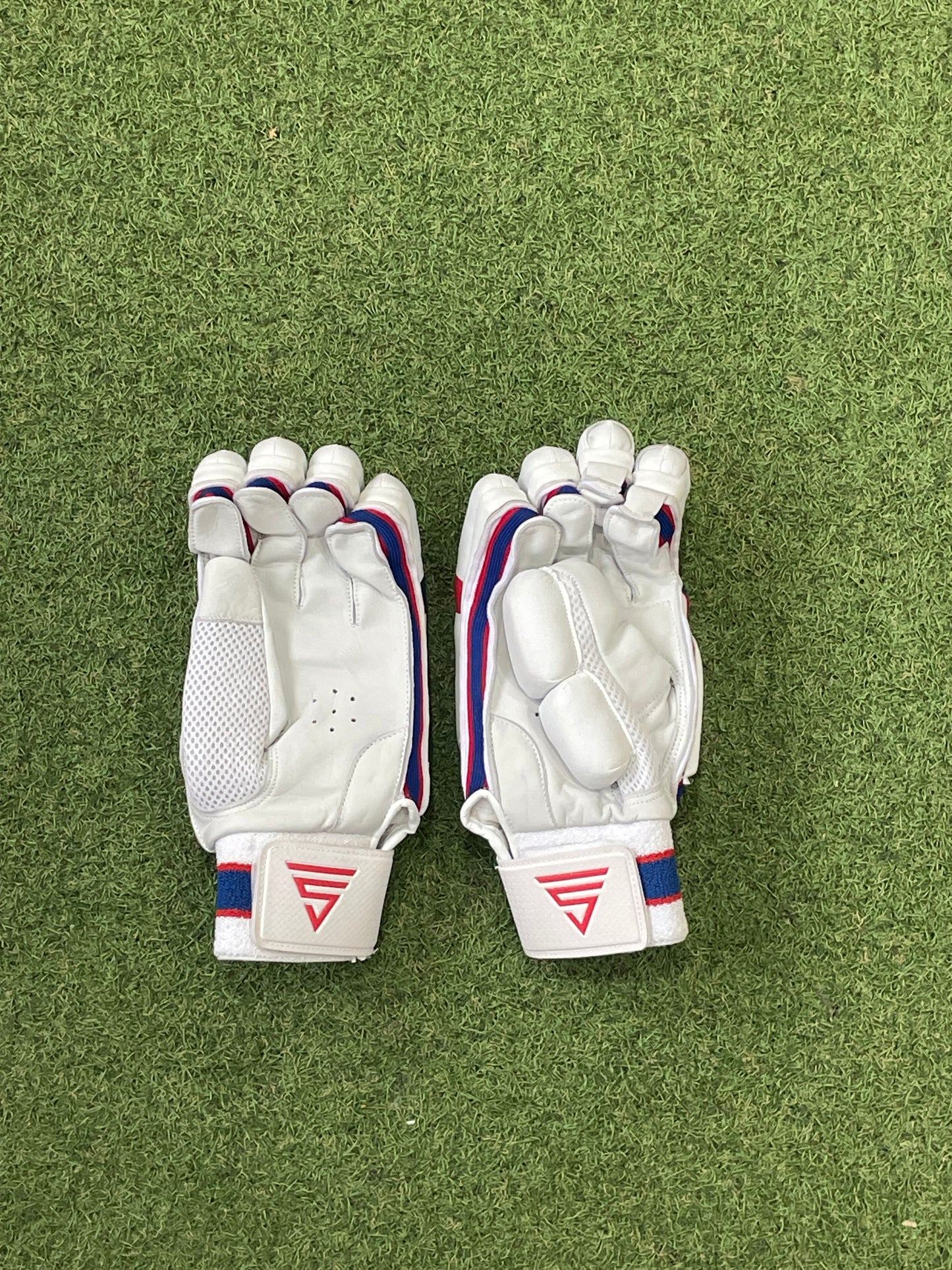 Versant Pro OG Batting Gloves