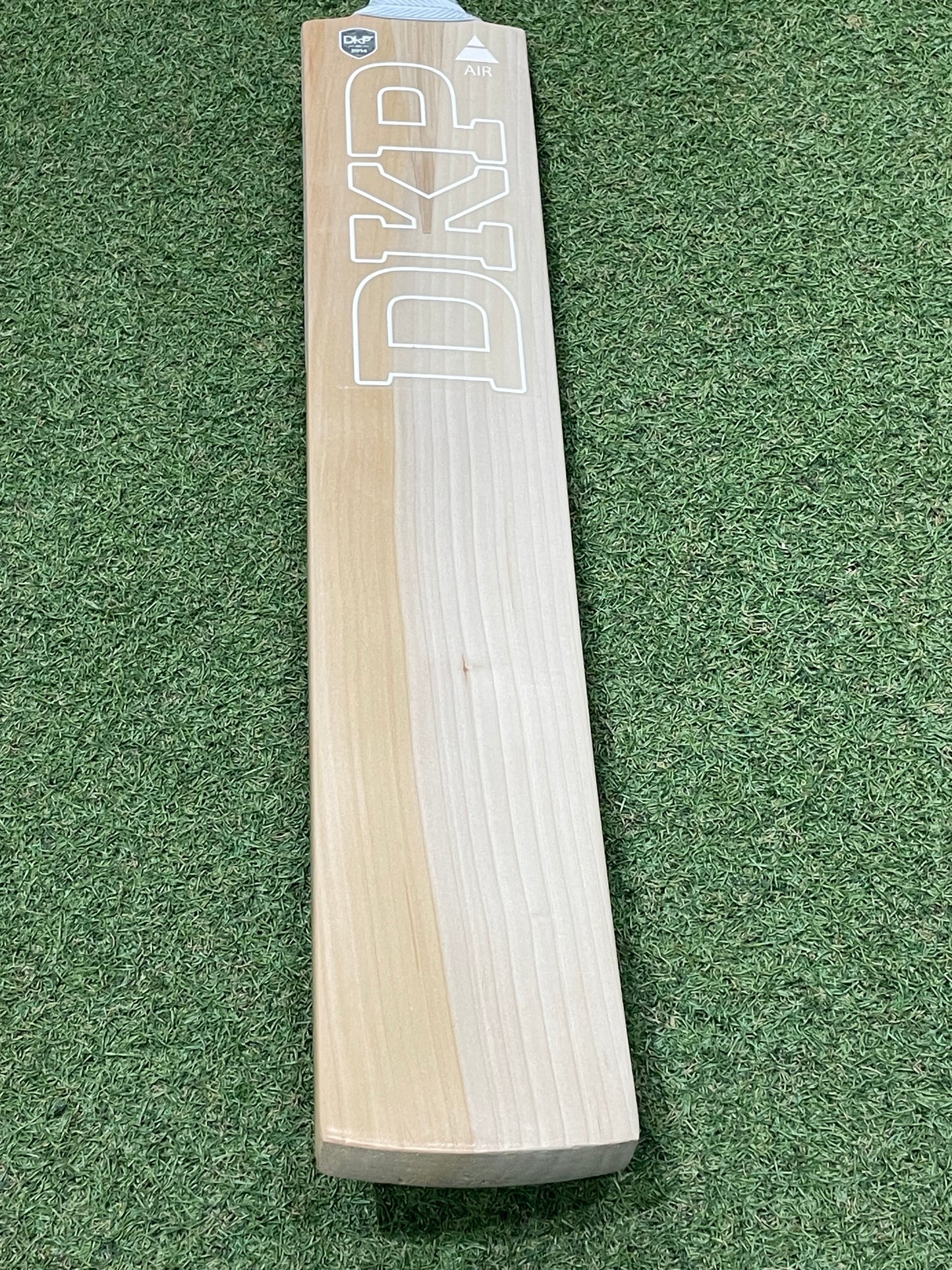 DKP Air Cricket Bat (2lb 10oz)