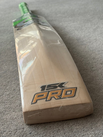 CA Pro 15k Cricket Bat (2lb 9oz)