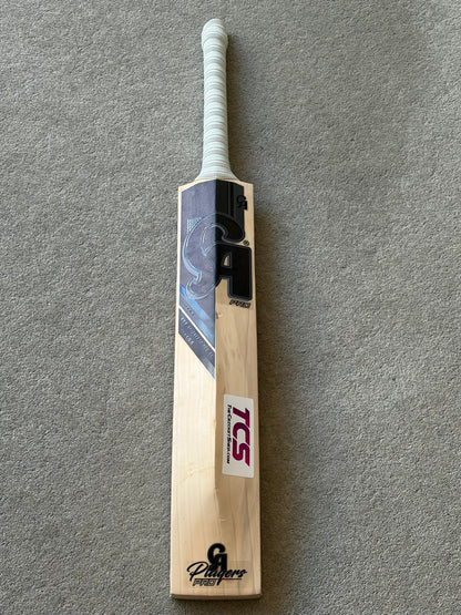 Used CA Blackout Players Cricket Bat (2lb 10oz)