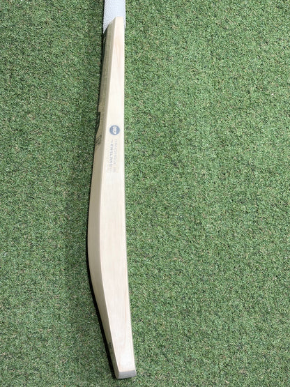 DKP Reserve Edition Cricket Bat (2lb 11oz)