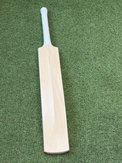 TCS Plain Grade 1 Cricket Bat (2lb 10oz)