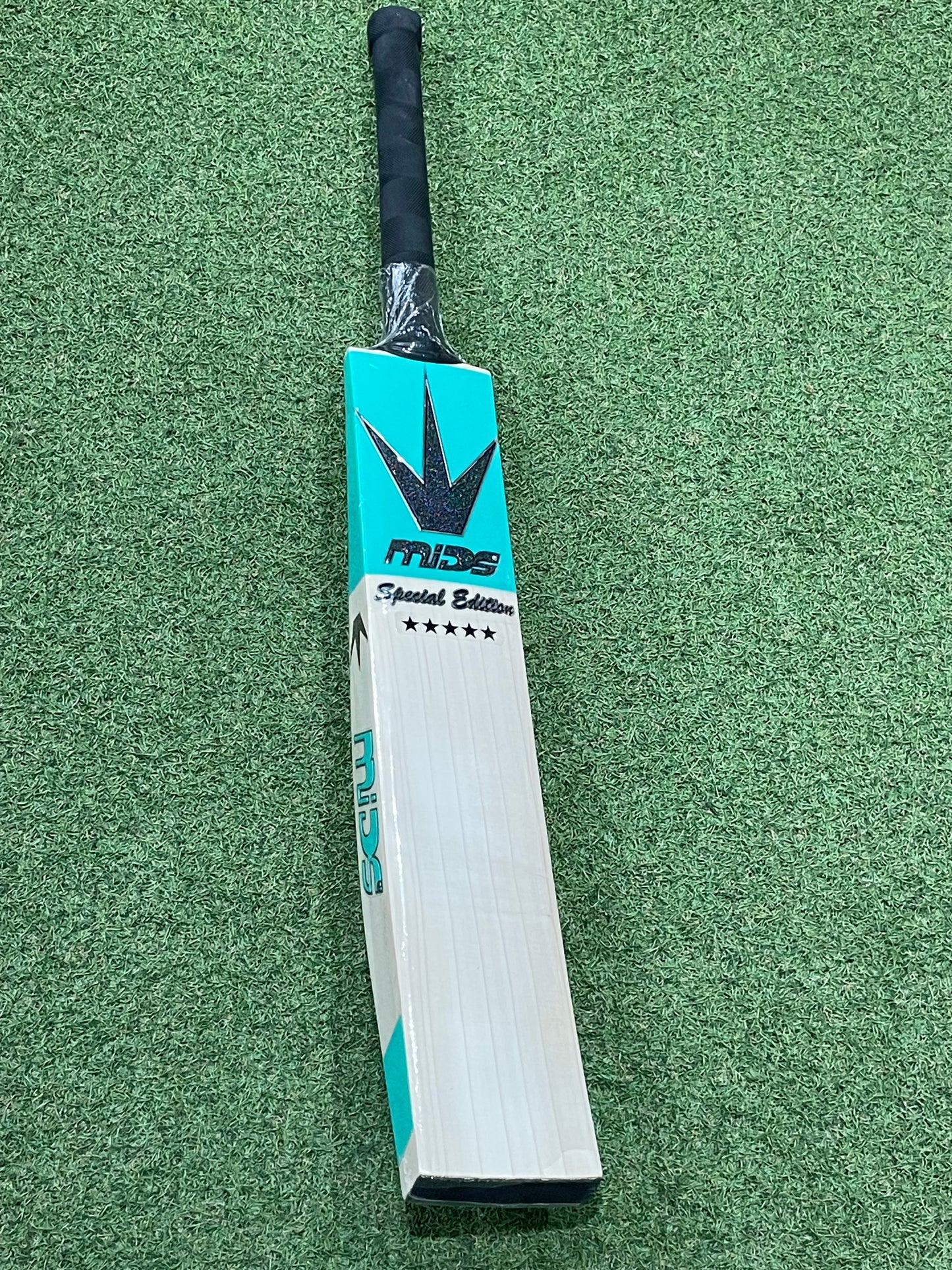 MIDS Special Edition 5 Star Laminate (Double Wood) Cricket Bat (2lb 10oz)