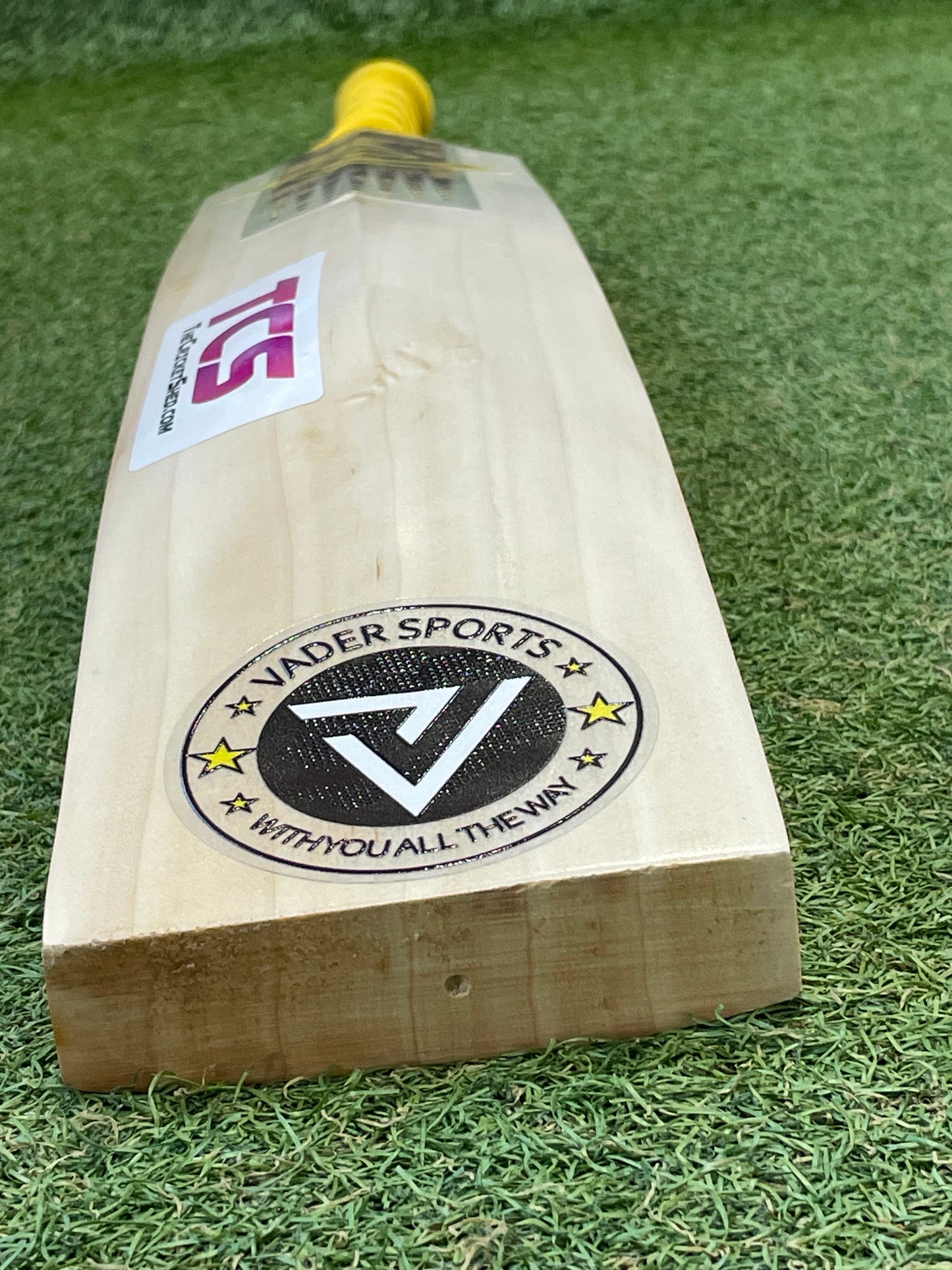 Vader Sports Limited Edition Cricket Bat (2lb 9oz)