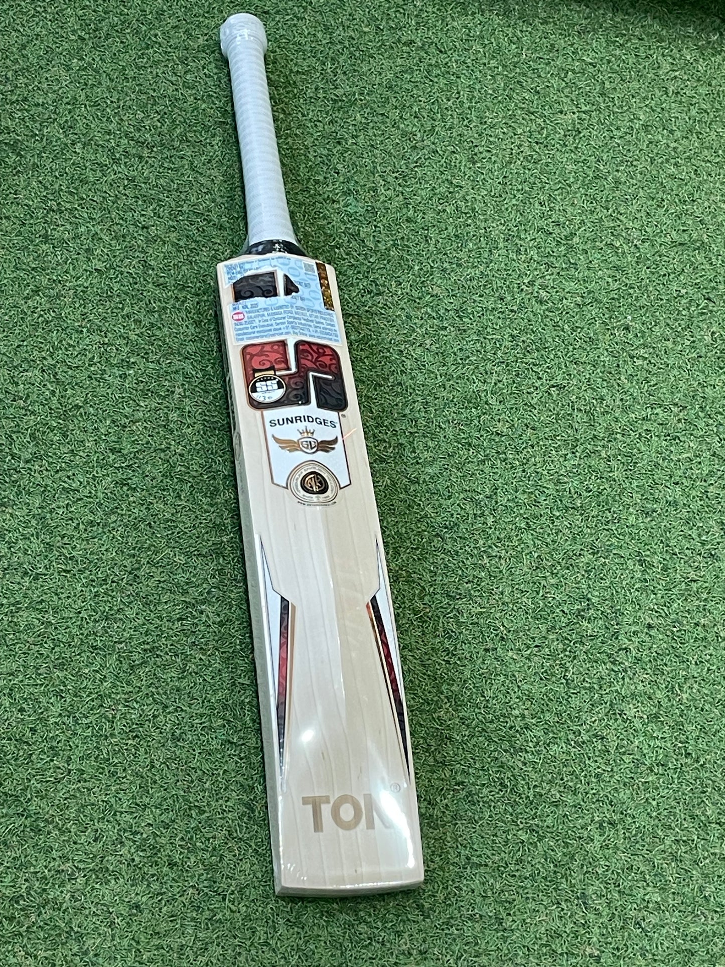 SS Smacker Extreme Cricket Bat (2lb 8oz)