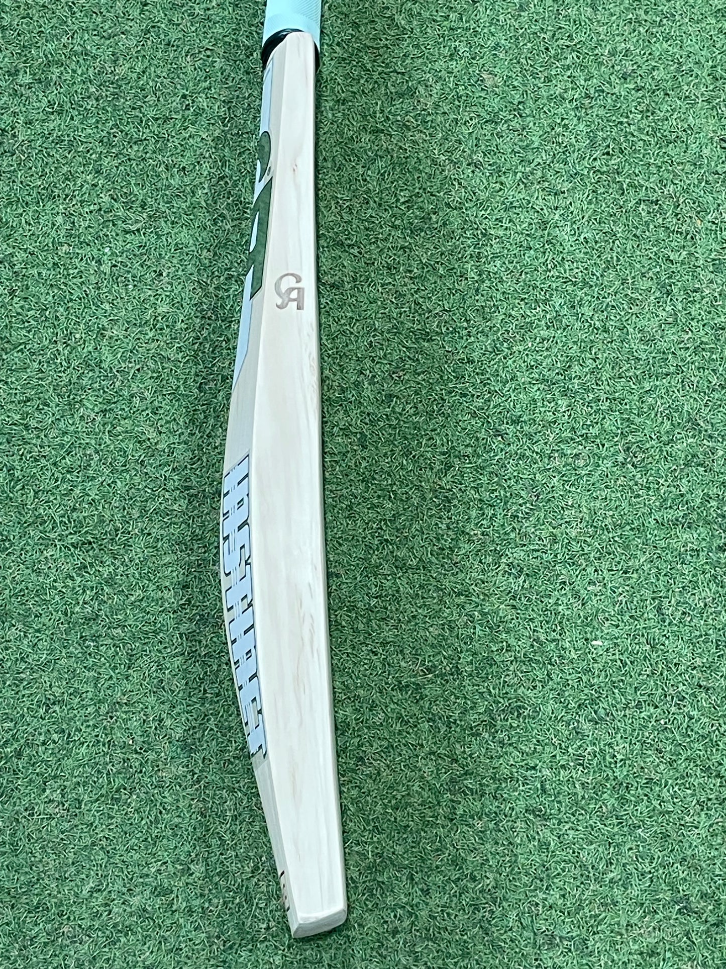 CA Instinct 3 Star Cricket Bat (2lb 10oz)