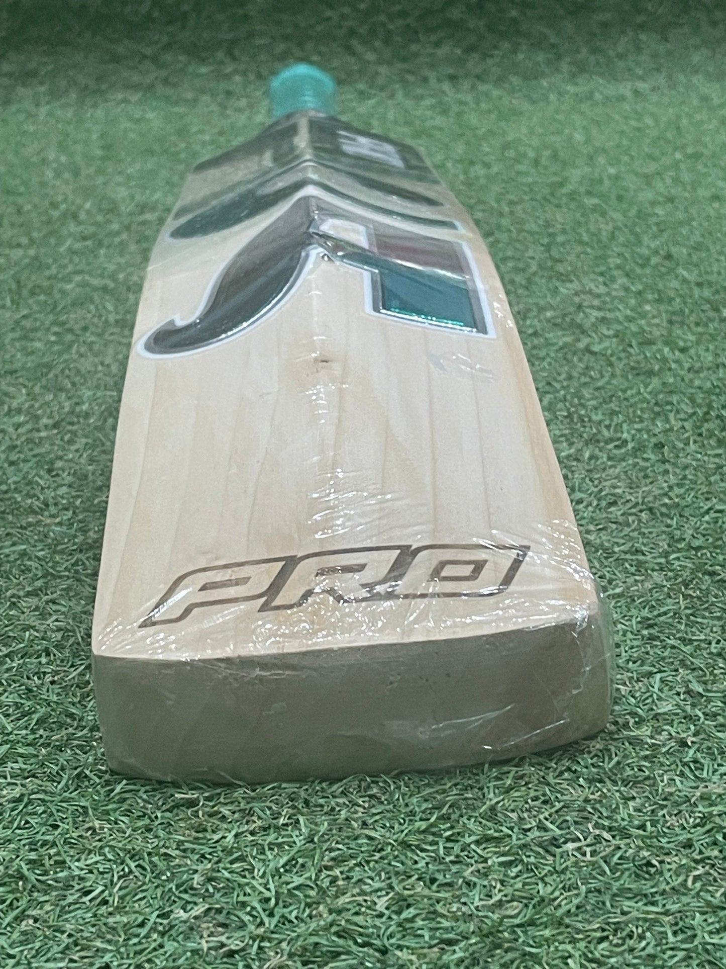 CA Pro 10000 Cricket Bat (2lb 10oz)
