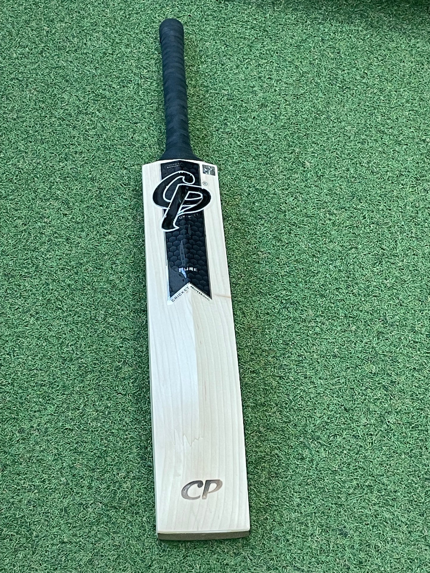 CP Pure Black Edition Cricket Bat (2lb 10oz)