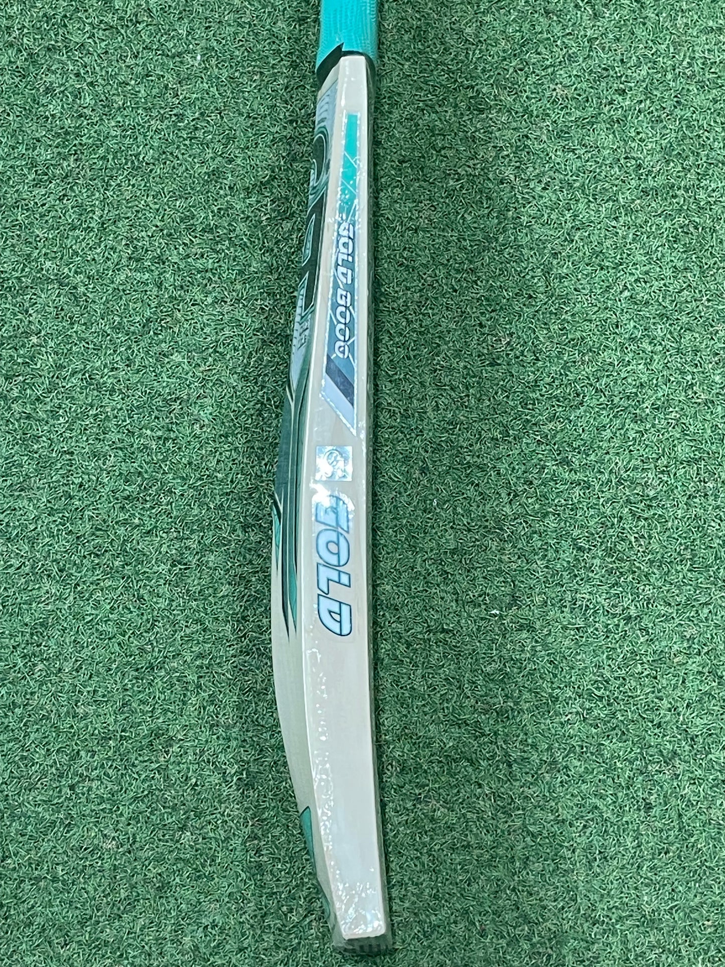 CA Gold 8000 Short Blade Long Handle Cricket Bat (2lb 10oz)