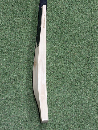 CA Pro Blackout Butterfly Cricket Bat (2lb 8oz)