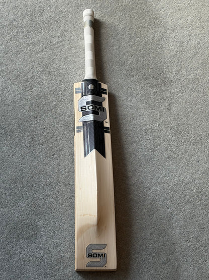 Somi Exploder Cricket Bat( 2lb 7oz)