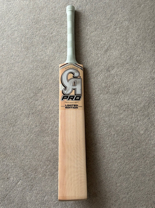 CA Pro Limited Edition Professional Players Asif Ali Cricket Bat (2lb 9oz)