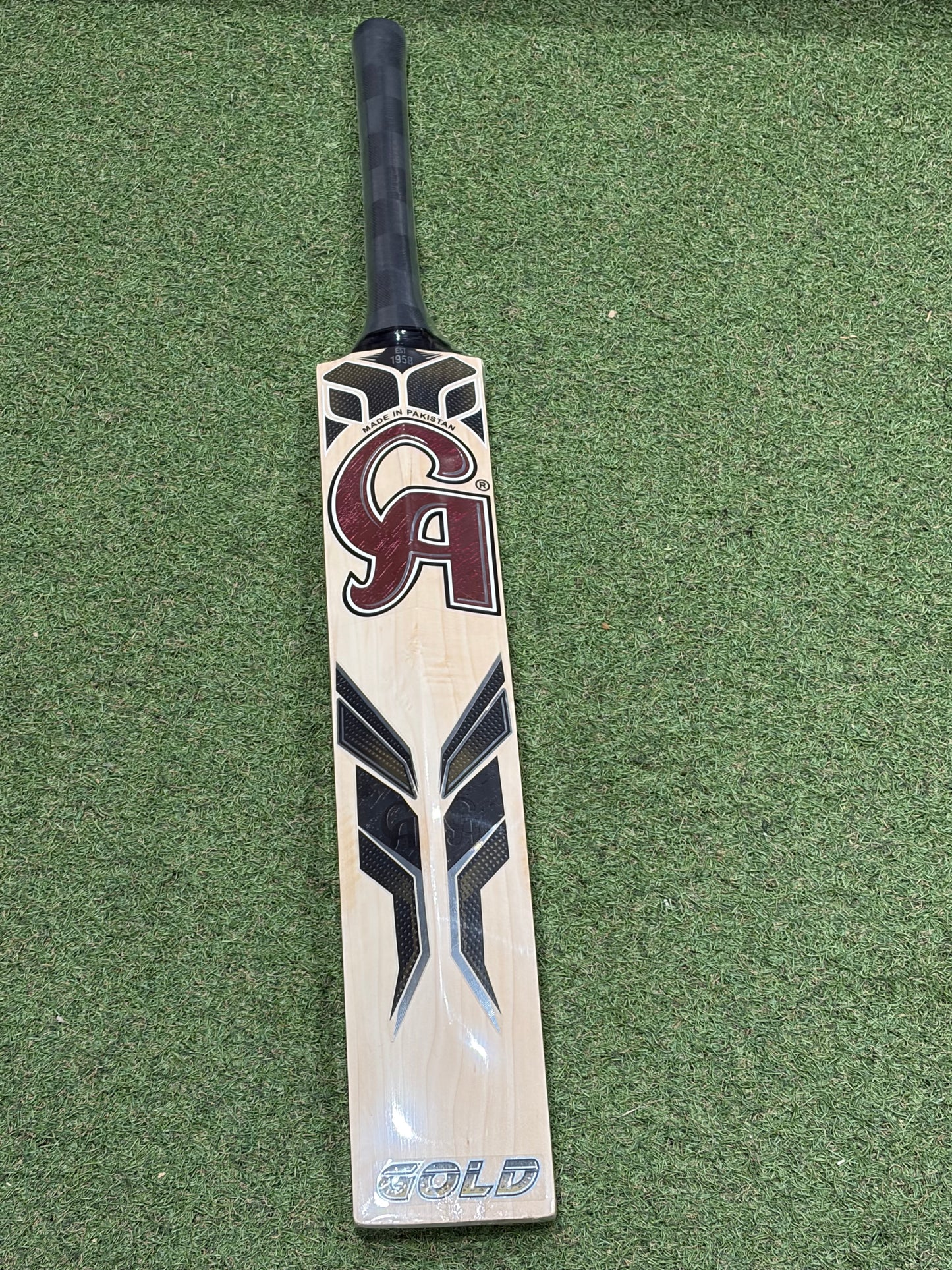 CA Gold 18000 Cricket Bat (2lb 8oz)