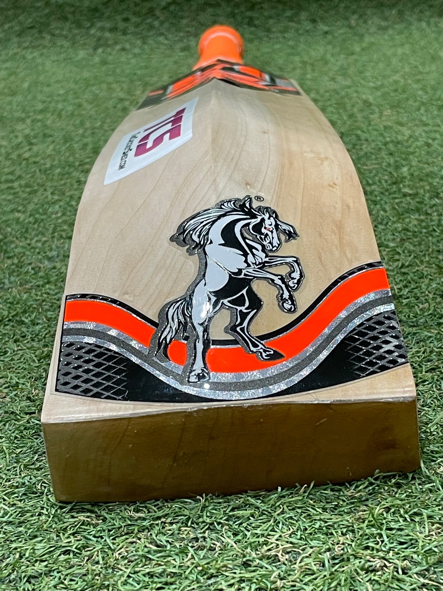 HS 96 Cricket Bat (2lb 10oz)