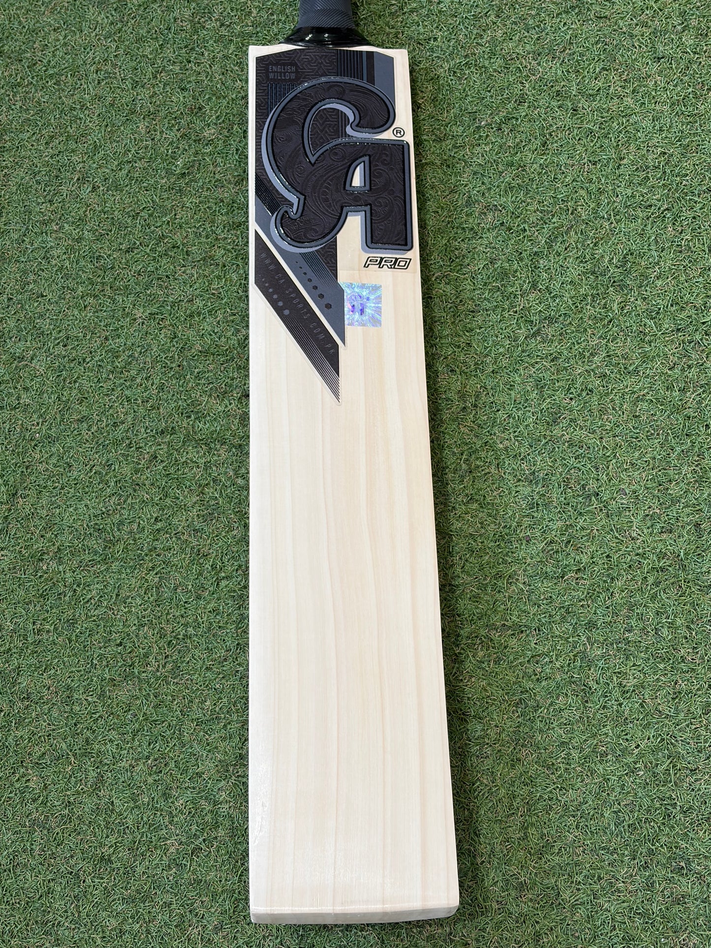 CA Pro Blackout Cricket Bat (2lb 8oz)