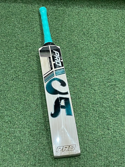 CA Pro 10000 Cricket Bat (2lb 10oz)