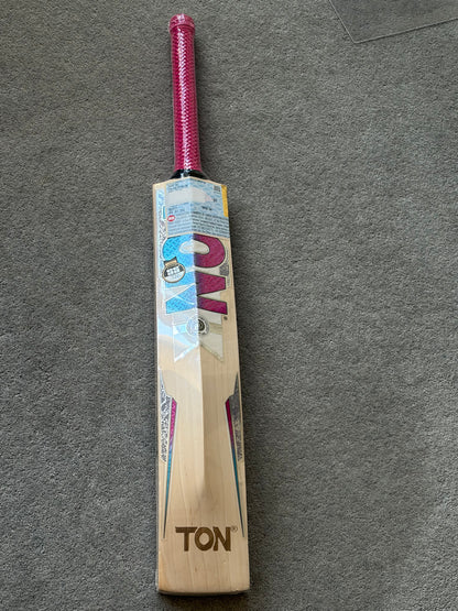 Ton Slasher Cricket Bat (2lb 7oz)