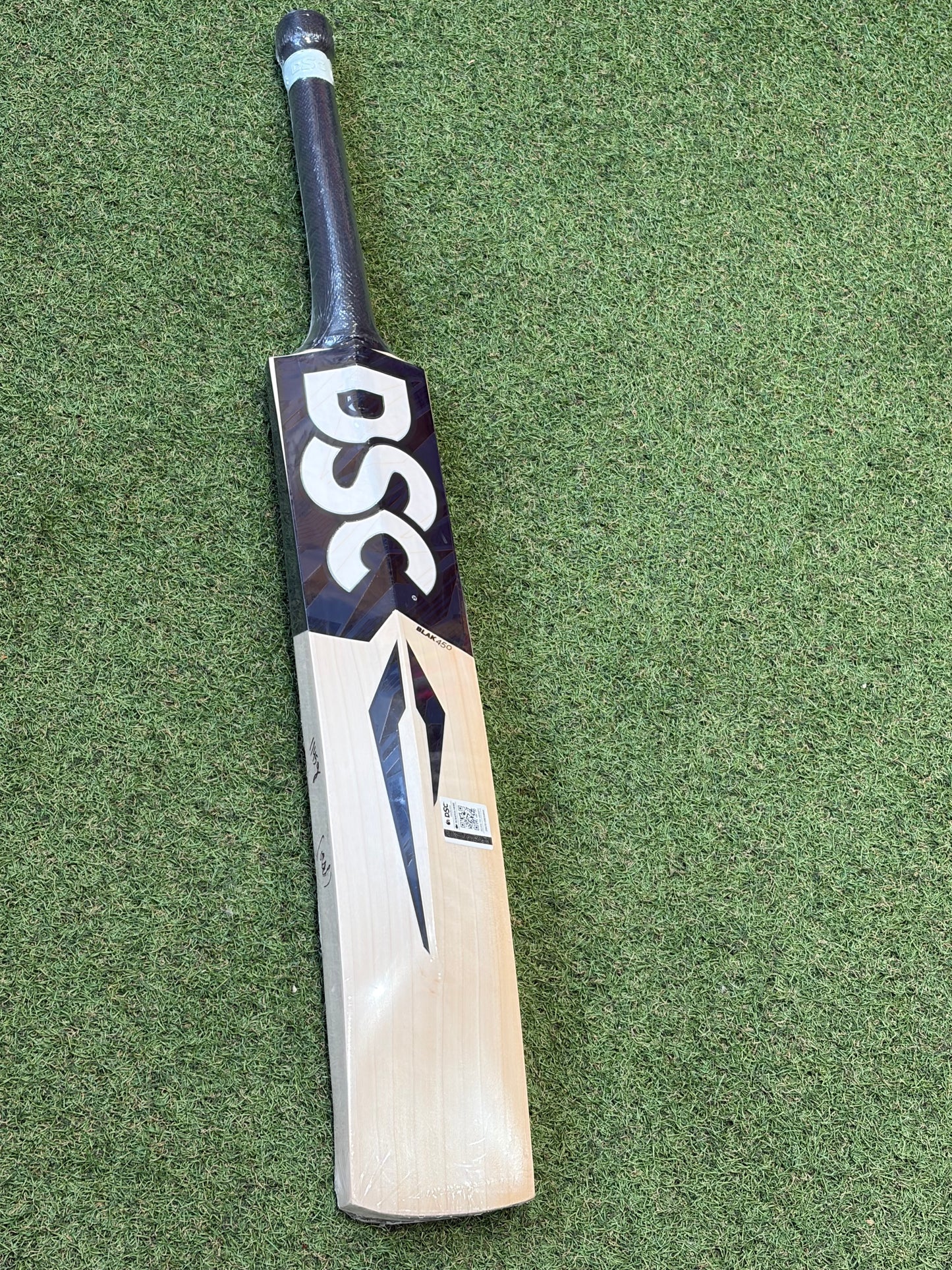 DSC Blak 450 Cricket Bat (2lb 8oz)