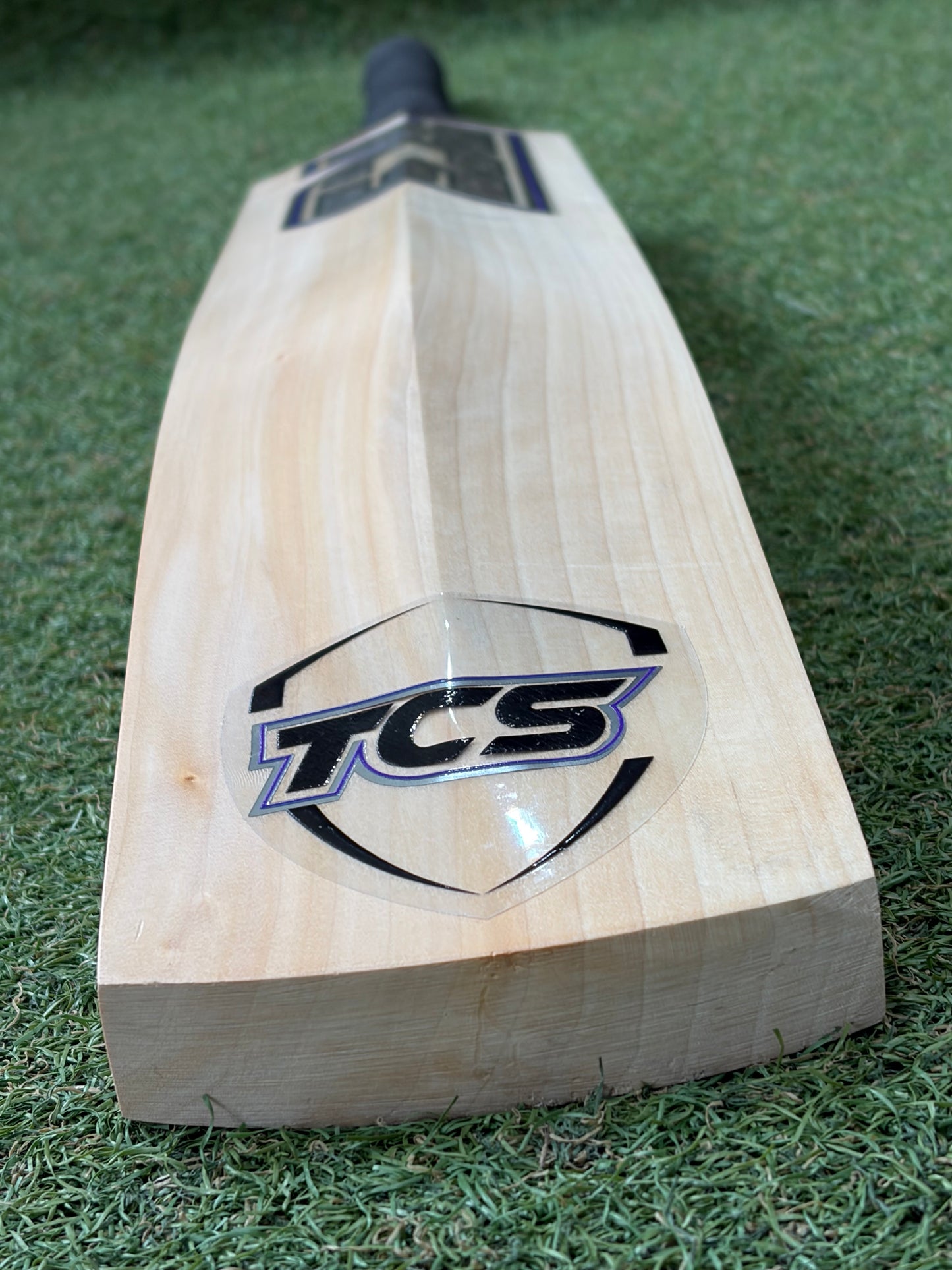 TCS Special Edition Cricket Bat (2lb 10oz)