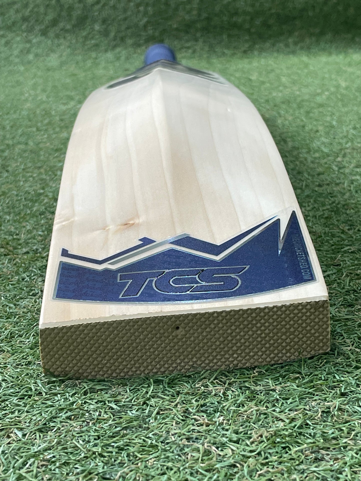 TCS Sapphire Short Blade Long Handle Cricket Bat (2lb 11oz)