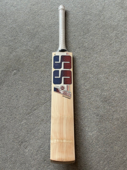 SS Ton Sky Stunner Cricket Bat (2lb 6oz)