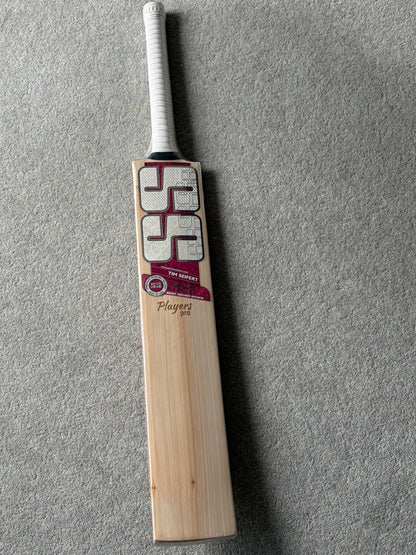 SS Ton Players Pro Tim Seifert Cricket Bat (2lb 9oz)